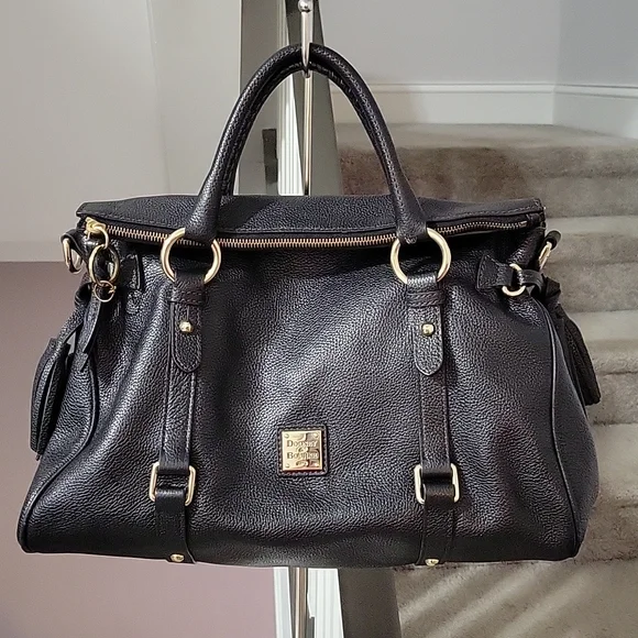 Poshmark dooney & discount bourke